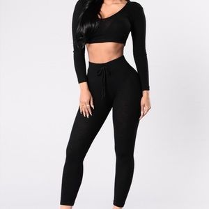 Fashion Nova Wanderlust Set black